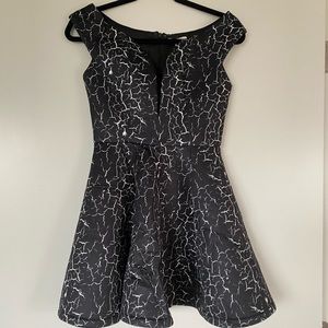 Marble like print mini dress